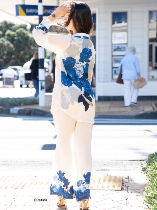 Violet Bloom Ensemble(6)