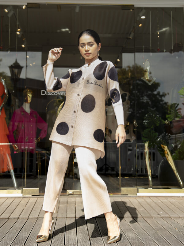 Beige Polka Pleated Set